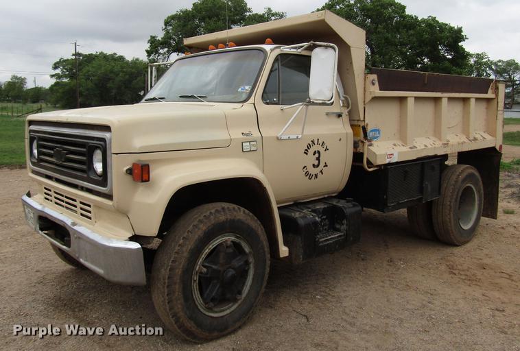 image for item DF8038 1985 Chevrolet C70 dump truck