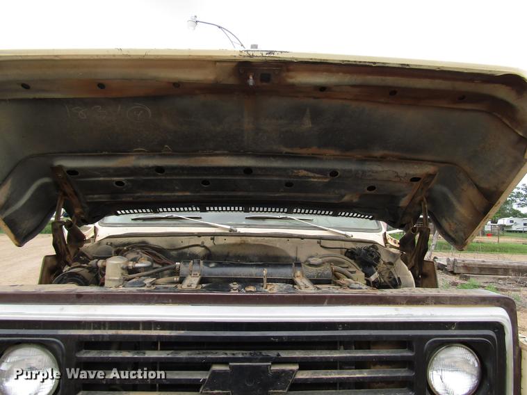 image for item DF8038 1985 Chevrolet C70 dump truck