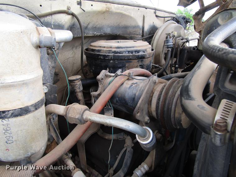 image for item DF8038 1985 Chevrolet C70 dump truck