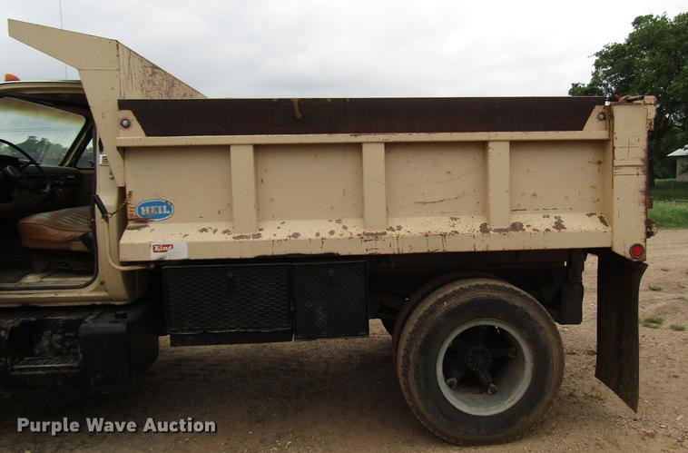 image for item DF8038 1985 Chevrolet C70 dump truck