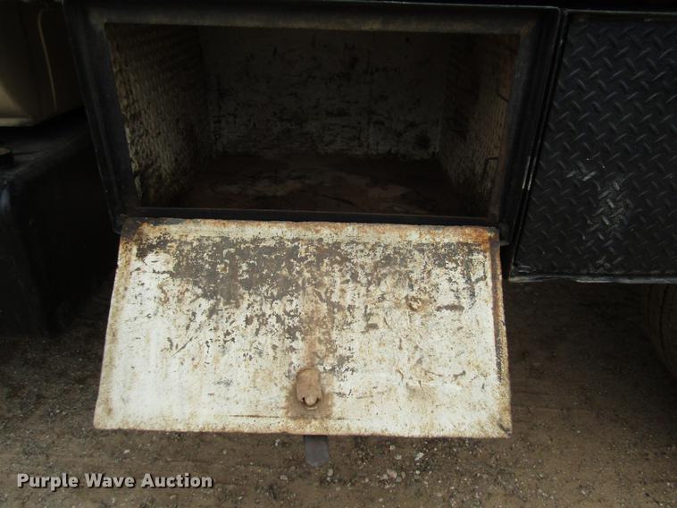 image for item DF8038 1985 Chevrolet C70 dump truck