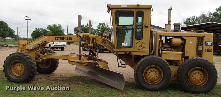 image for item DF8039 1991 Caterpillar 140G VHP motor grader
