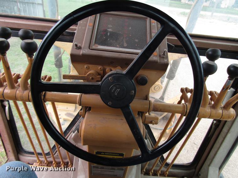 image for item DF8039 1991 Caterpillar 140G VHP motor grader