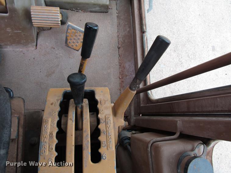 image for item DF8039 1991 Caterpillar 140G VHP motor grader