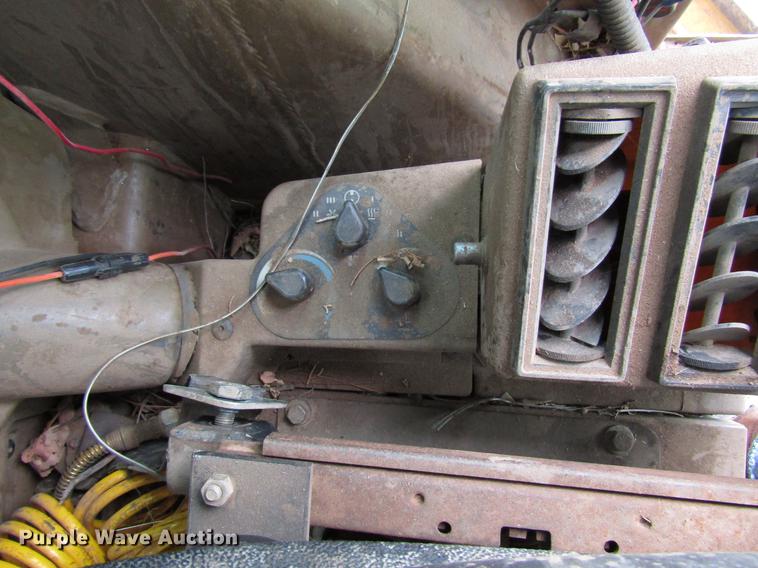 image for item DF8039 1991 Caterpillar 140G VHP motor grader