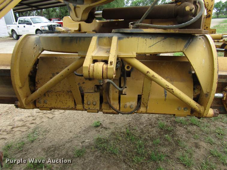 image for item DF8039 1991 Caterpillar 140G VHP motor grader