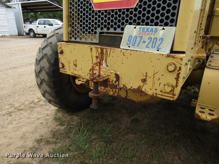 image for item DF8039 1991 Caterpillar 140G VHP motor grader