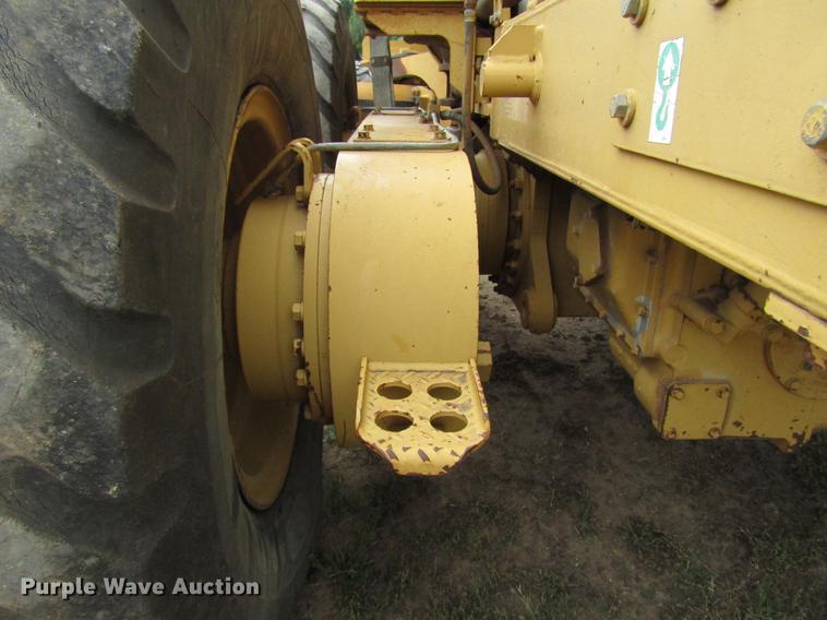 image for item DF8039 1991 Caterpillar 140G VHP motor grader