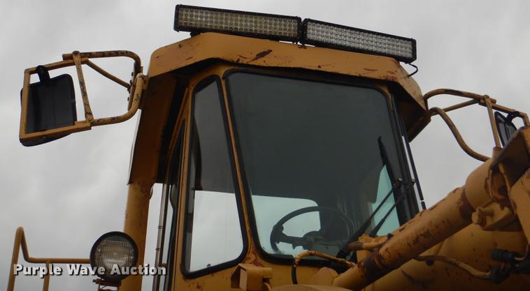 image for item DG1083 1986 Caterpillar 980C wheel loader