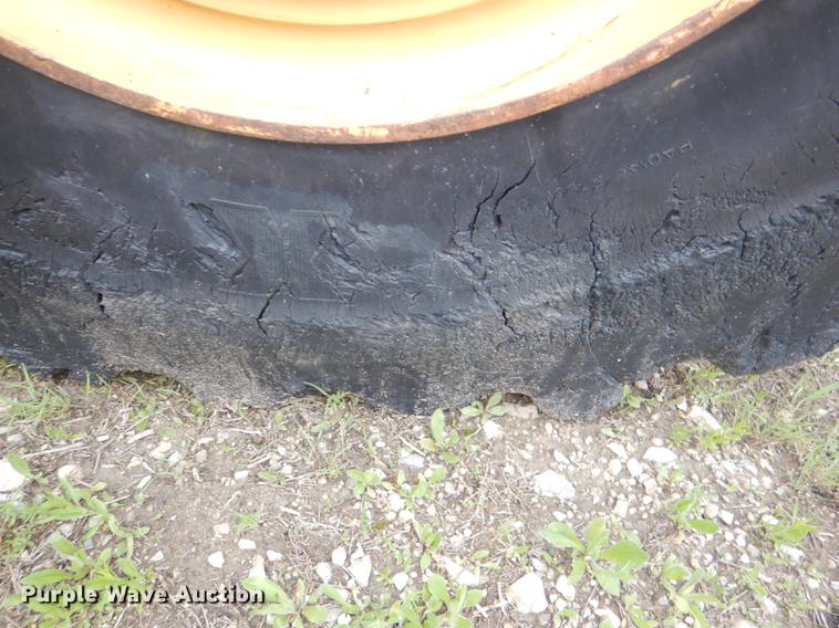 image for item DG1083 1986 Caterpillar 980C wheel loader