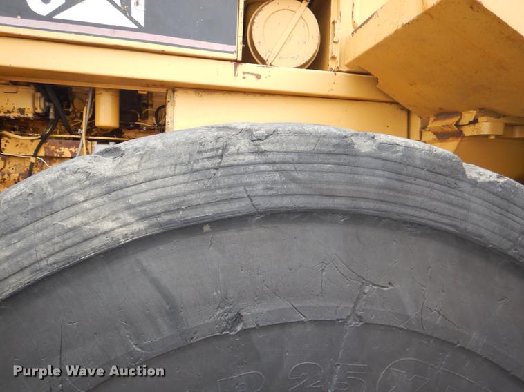 image for item DG1083 1986 Caterpillar 980C wheel loader