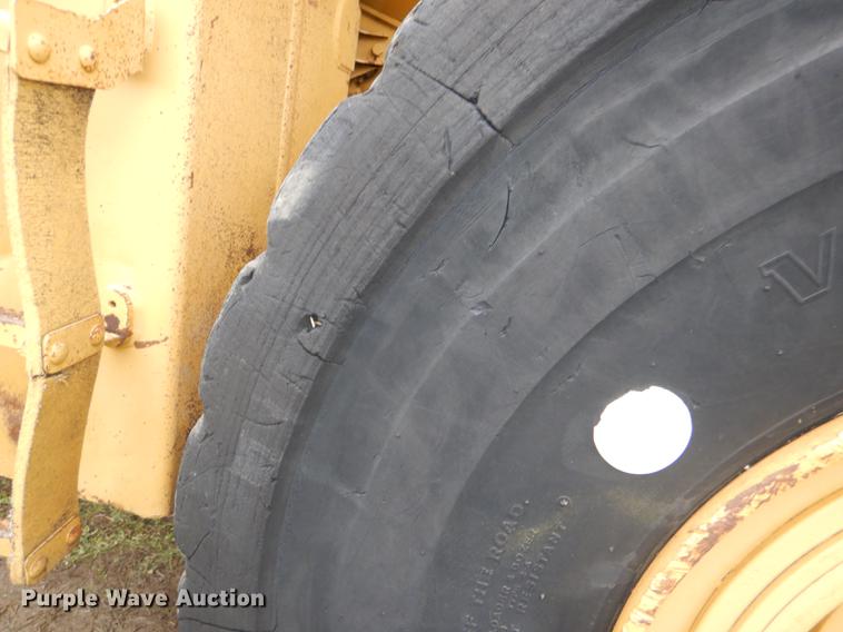 image for item DG1083 1986 Caterpillar 980C wheel loader