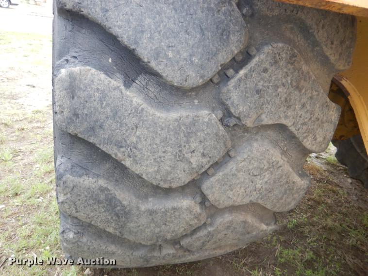 image for item DG1083 1986 Caterpillar 980C wheel loader