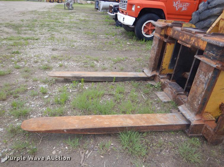 image for item DG1083 1986 Caterpillar 980C wheel loader