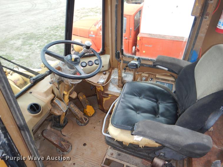 image for item DG1083 1986 Caterpillar 980C wheel loader