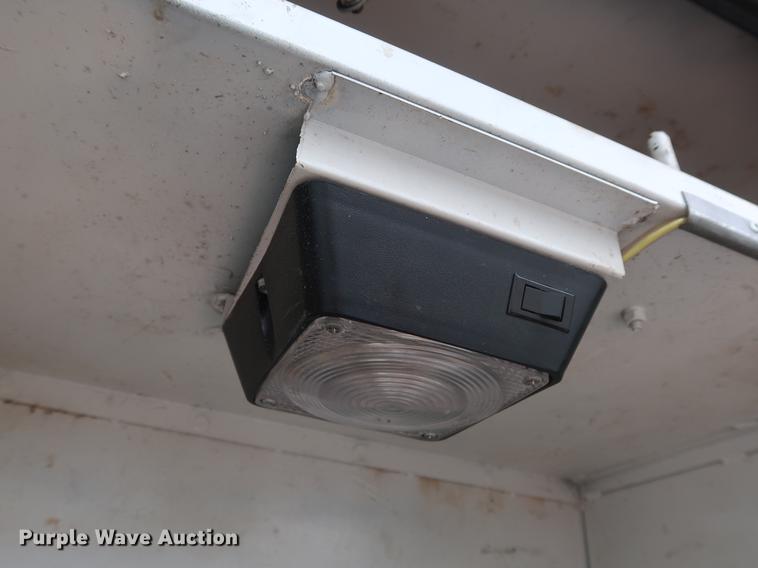 image for item DG3446 2000 Ford F550 Super Duty XL bucket truck