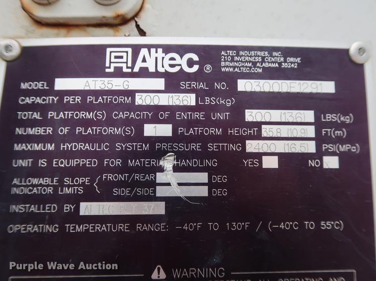 image for item DG3446 2000 Ford F550 Super Duty XL bucket truck