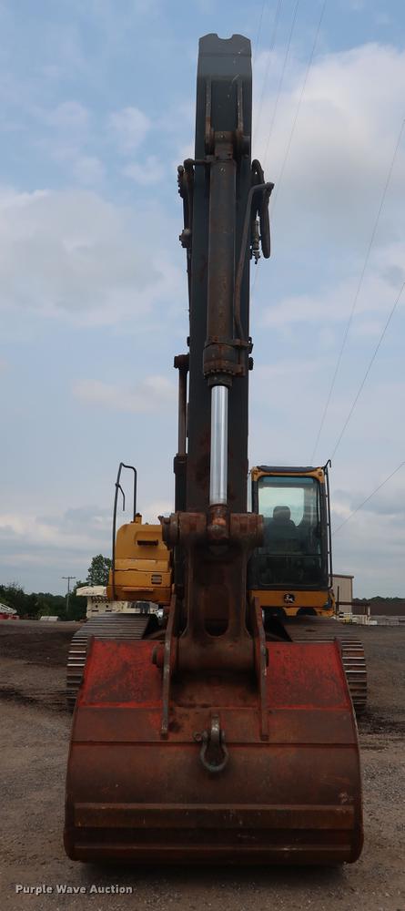 image for item DG4008 2010 John Deere 350D LC excavator