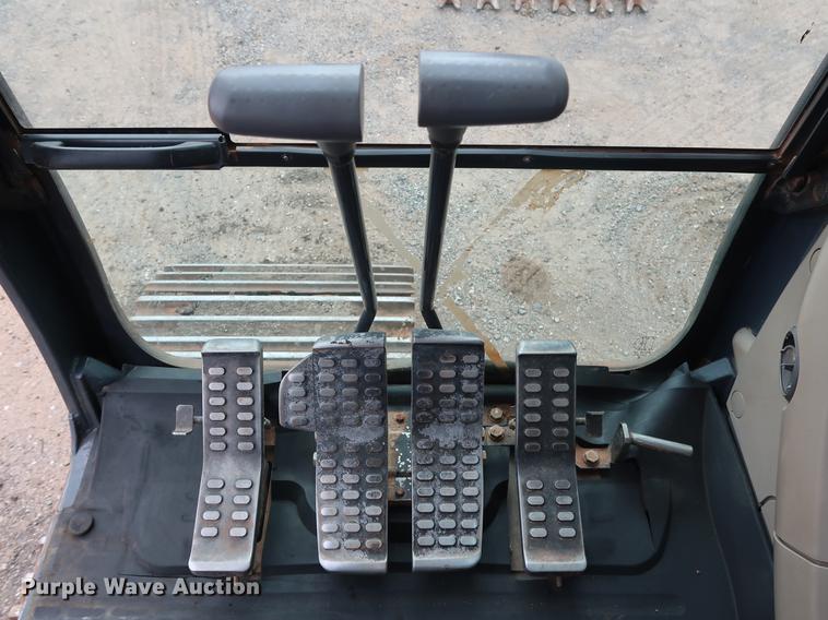 image for item DG4008 2010 John Deere 350D LC excavator