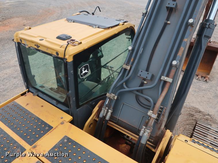 image for item DG4008 2010 John Deere 350D LC excavator