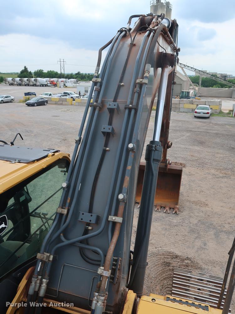 image for item DG4008 2010 John Deere 350D LC excavator
