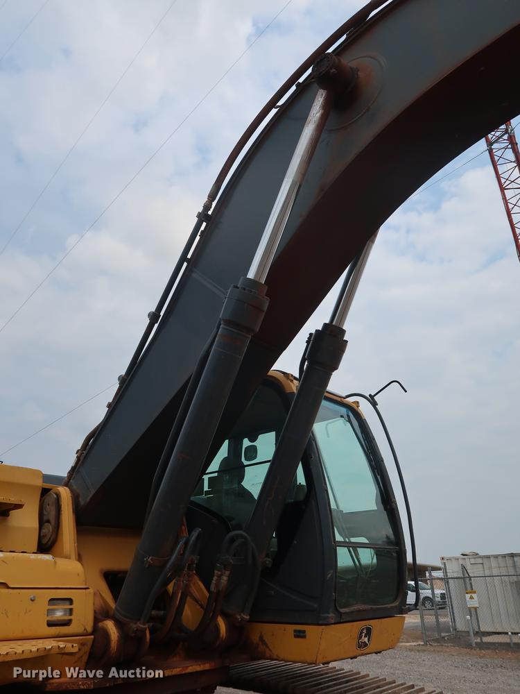 image for item DG4008 2010 John Deere 350D LC excavator