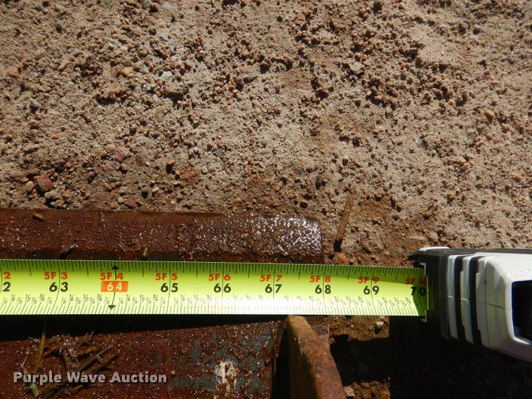 image for item DG5798 2014 Bobcat S530 skid steer