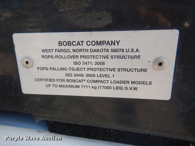 image for item DG5798 2014 Bobcat S530 skid steer