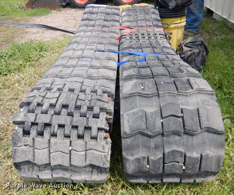 image for item DG5801 Midwest Equipment Sales over tire skid steer tracks