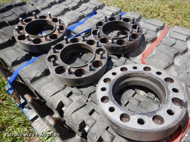 image for item DG5801 Midwest Equipment Sales over tire skid steer tracks