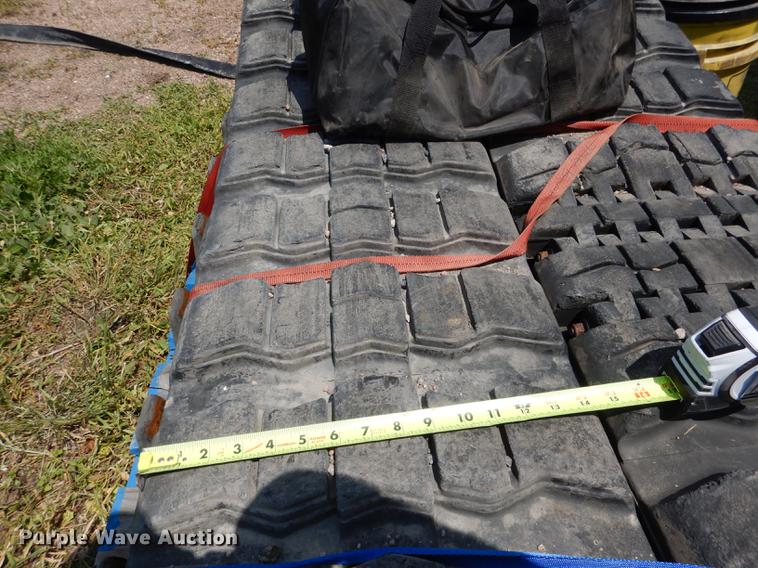 image for item DG5801 Midwest Equipment Sales over tire skid steer tracks