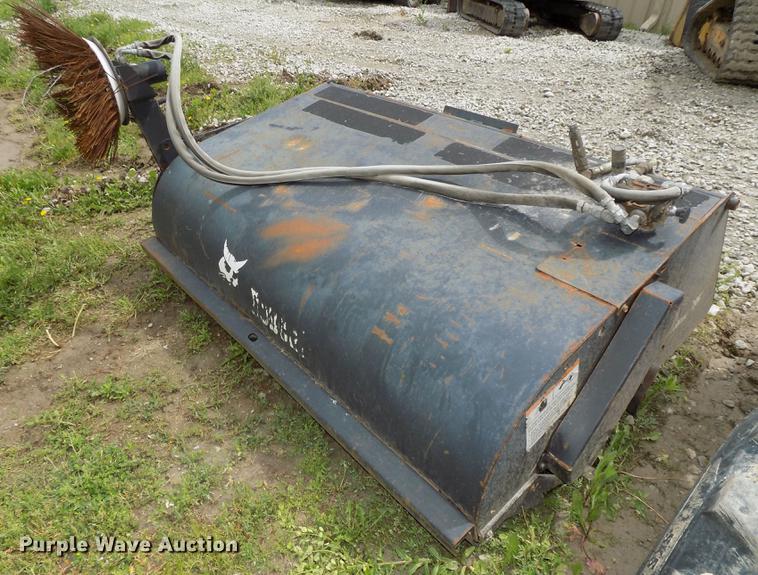 image for item DO9496 Bobcat Sweeper72 skid steer sweeper