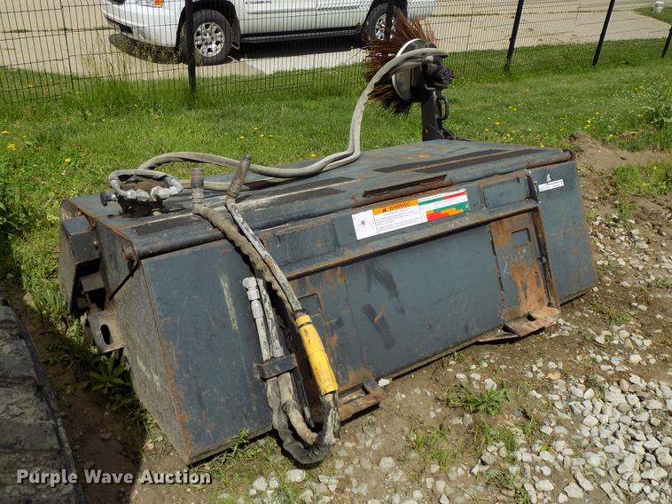 image for item DO9496 Bobcat Sweeper72 skid steer sweeper