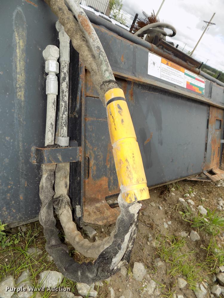 image for item DO9496 Bobcat Sweeper72 skid steer sweeper