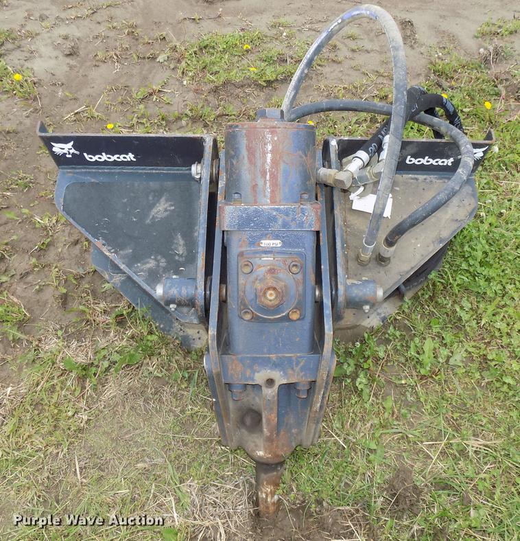 image for item DO9497 Bobcat 2500 breaker