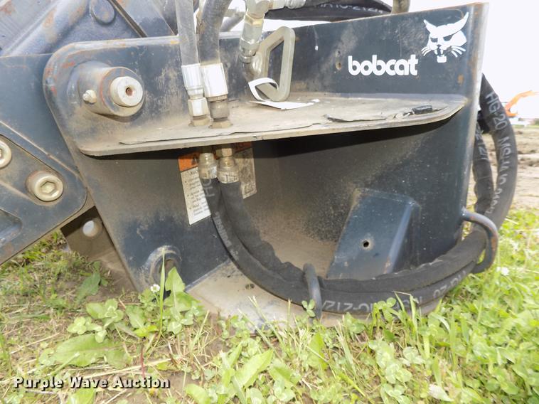 image for item DO9497 Bobcat 2500 breaker