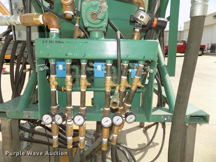 image for item DZ9712 2007 Abrasive Blast sandblaster