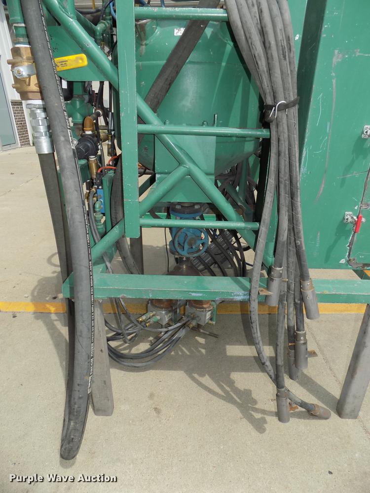 image for item DZ9712 2007 Abrasive Blast sandblaster