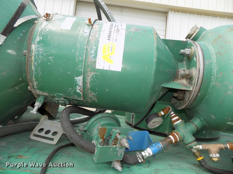 image for item DZ9712 2007 Abrasive Blast sandblaster