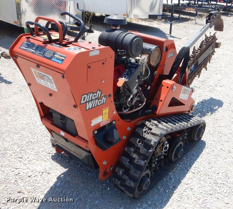 image for item ED9284 2016 Ditch Witch C24X trencher