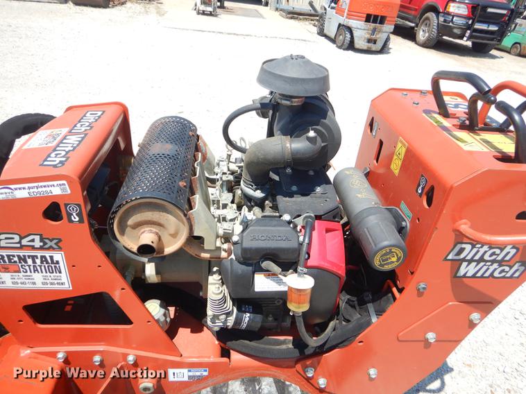 image for item ED9284 2016 Ditch Witch C24X trencher