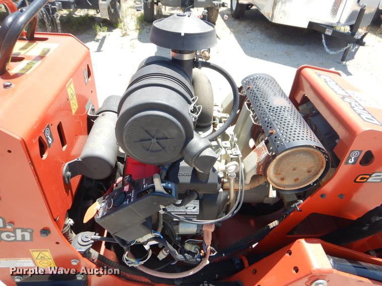 image for item ED9284 2016 Ditch Witch C24X trencher