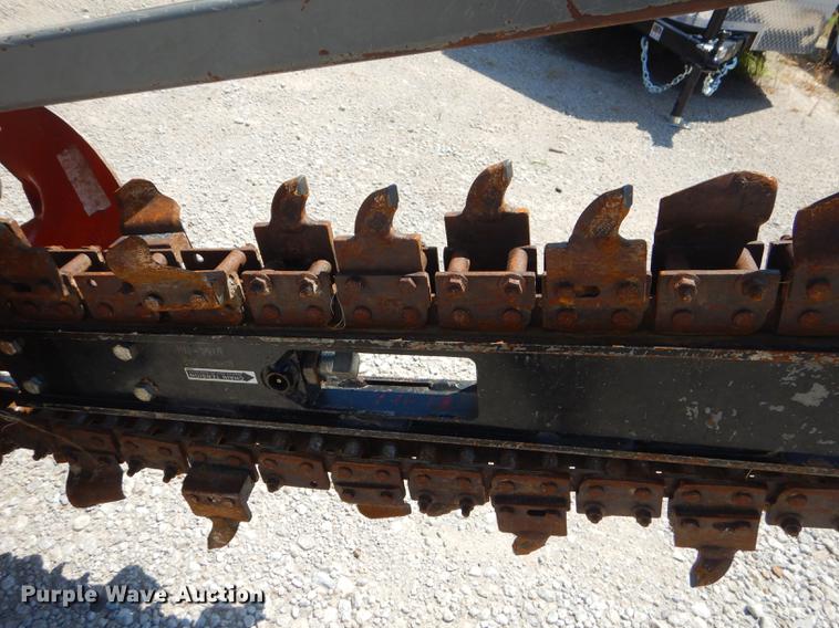 image for item ED9284 2016 Ditch Witch C24X trencher