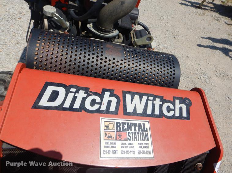 image for item ED9284 2016 Ditch Witch C24X trencher