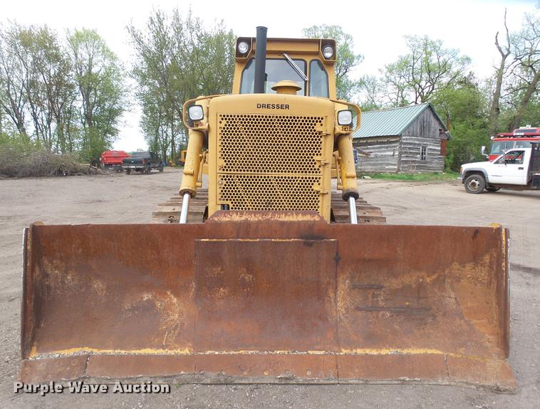 image for item EF9524 1972 Dresser TD20E dozer