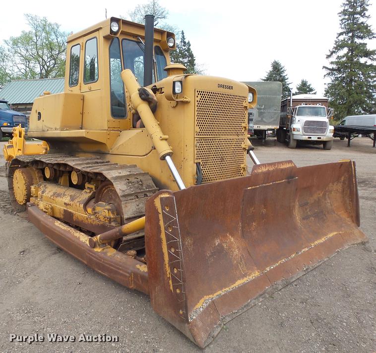 image for item EF9524 1972 Dresser TD20E dozer