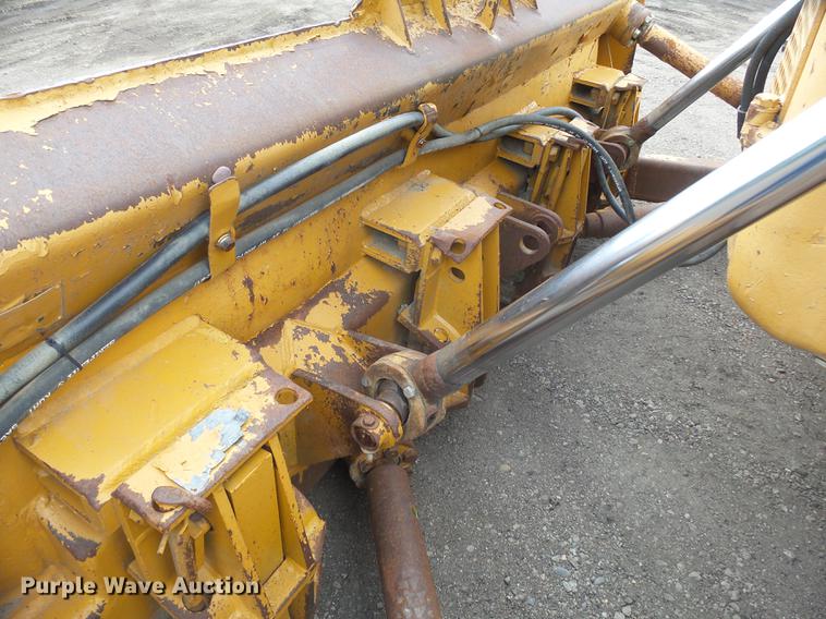 image for item EF9524 1972 Dresser TD20E dozer