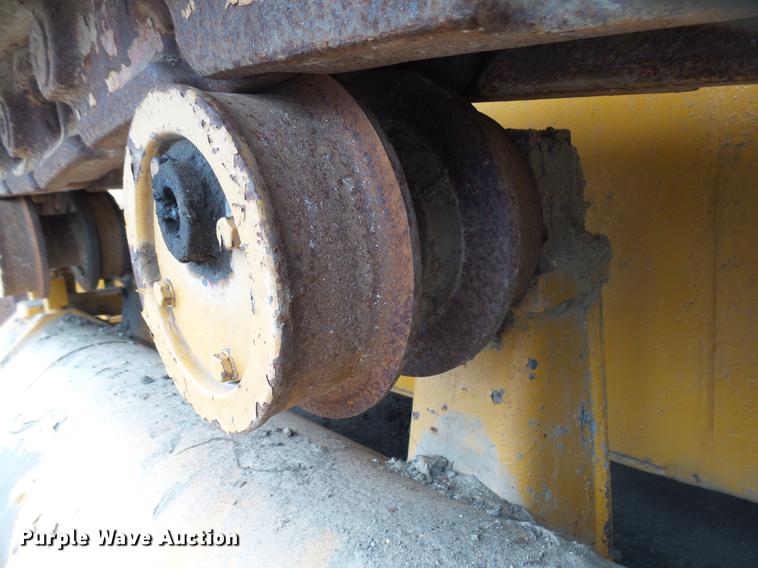 image for item EF9524 1972 Dresser TD20E dozer