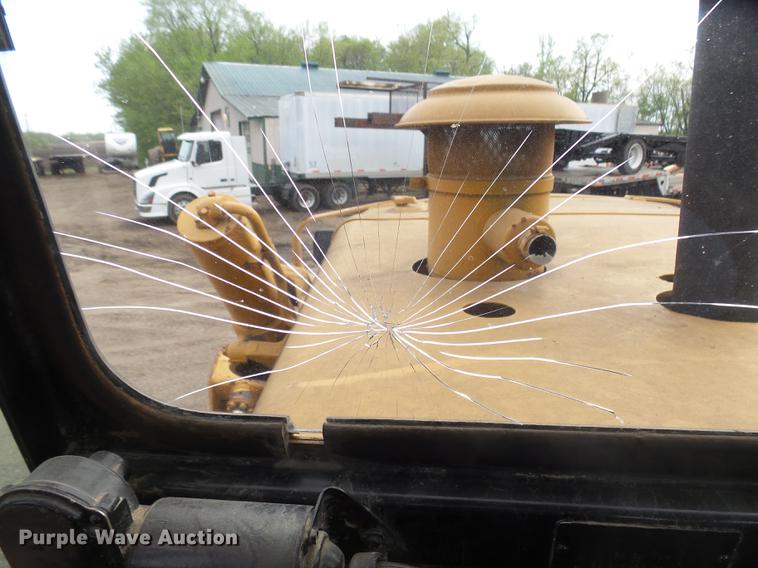 image for item EF9524 1972 Dresser TD20E dozer