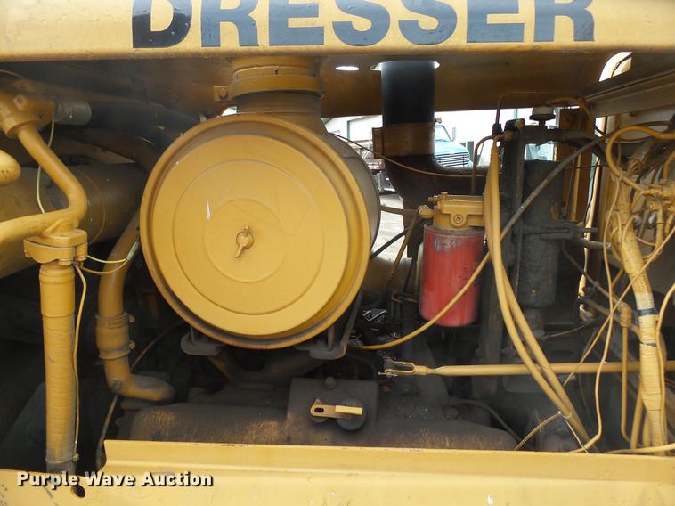 image for item EF9524 1972 Dresser TD20E dozer
